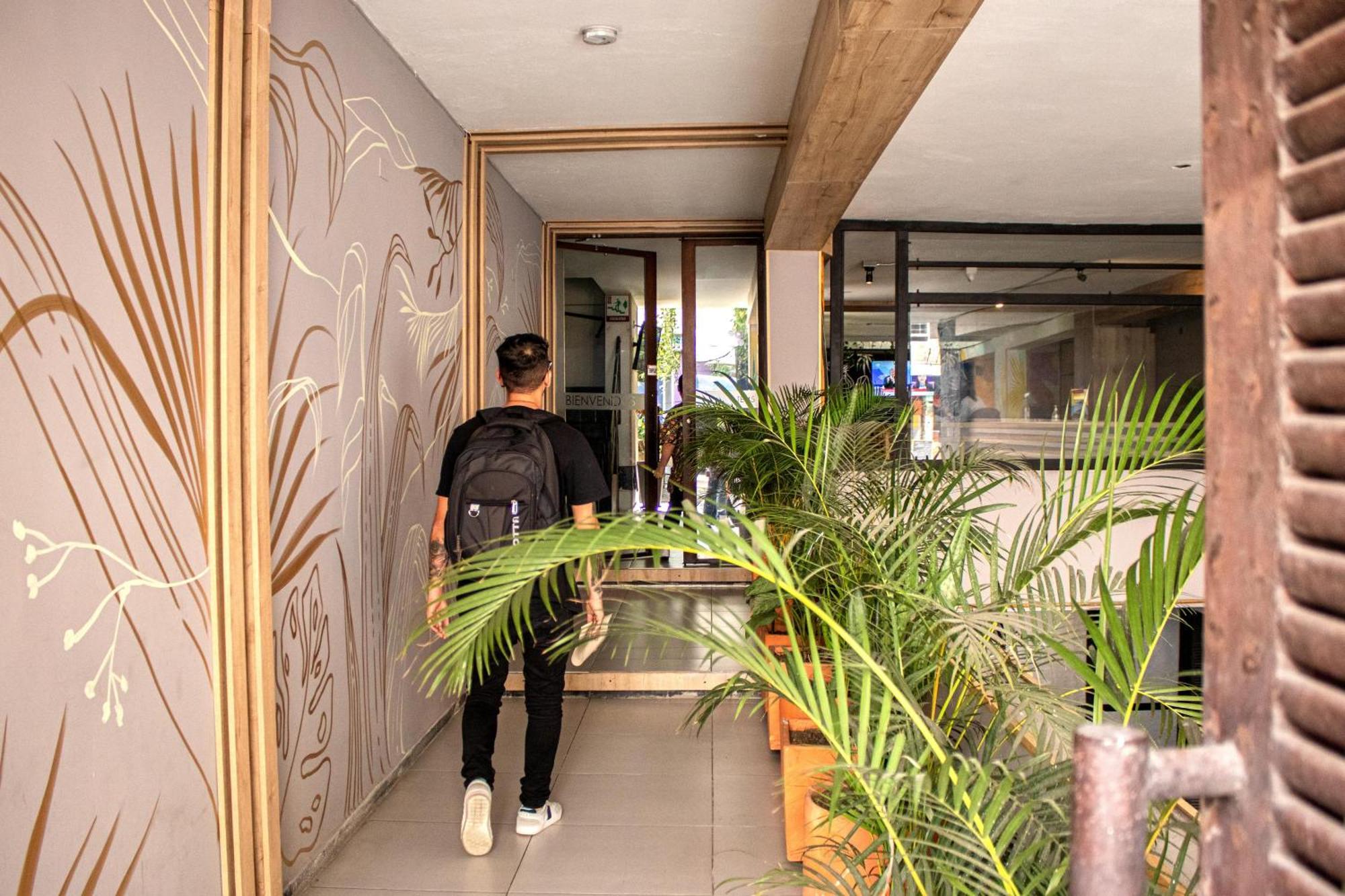 Green Hotel Natural Medellin Exterior photo